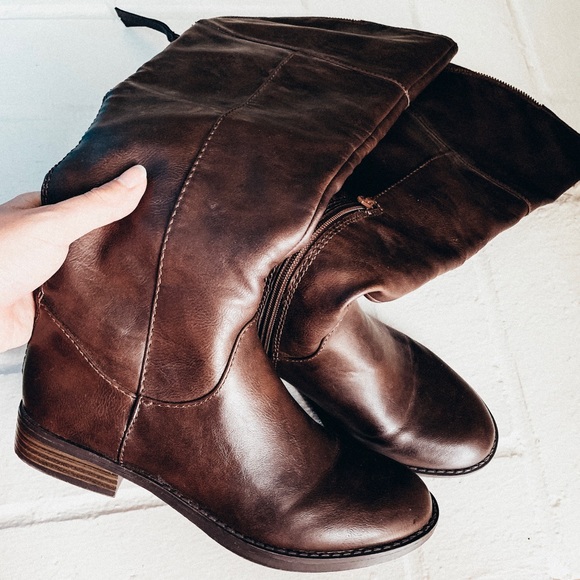 Shoes - ✨Dark Brown Faux Leather Knee High Boots✨